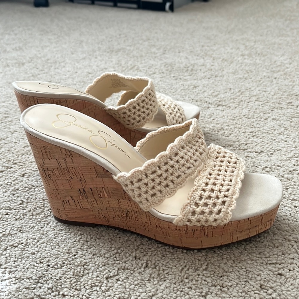 Jessica Simpson Wedges